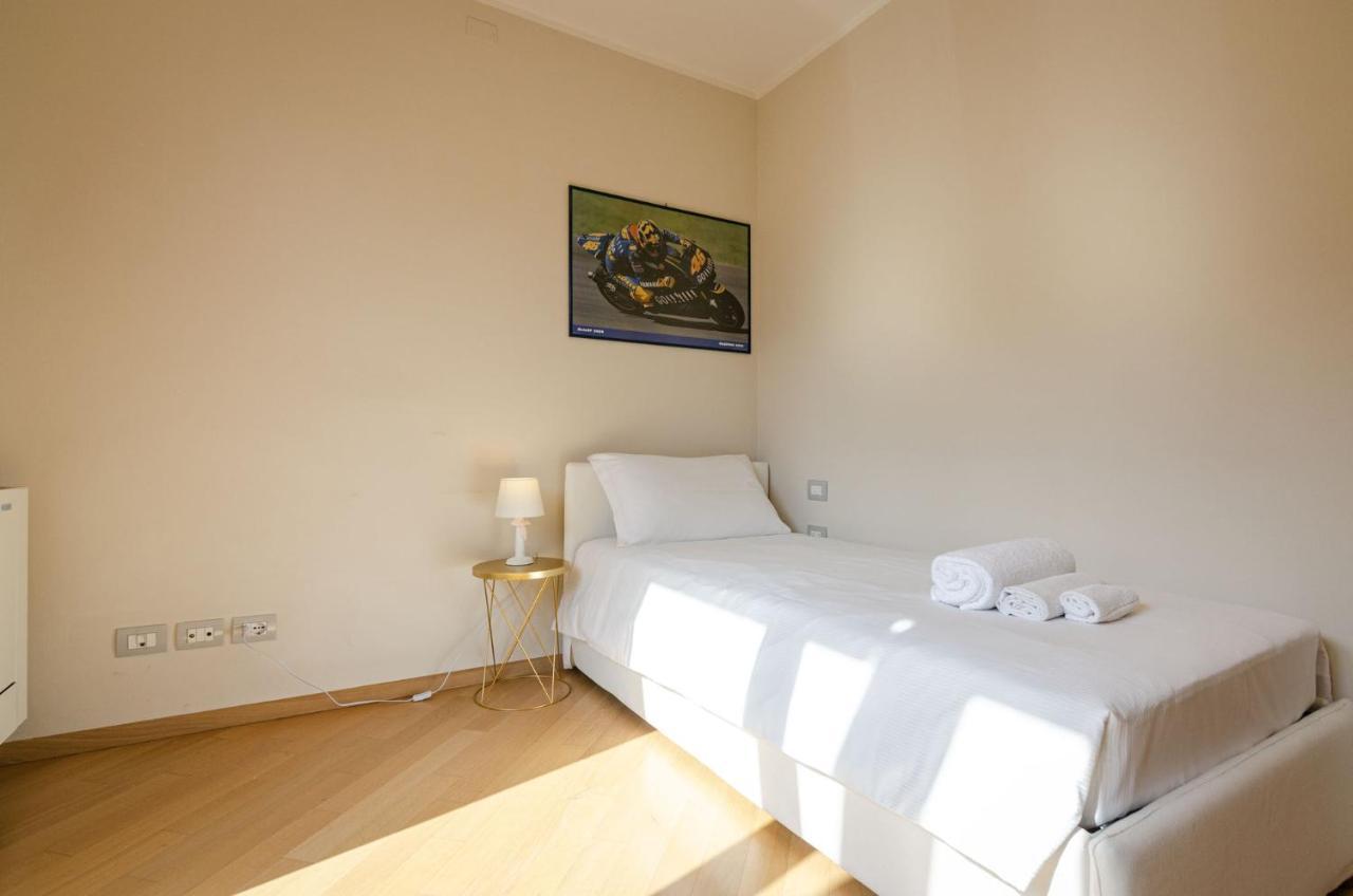 Rizzoli Terrace Apartment Bologna Esterno foto